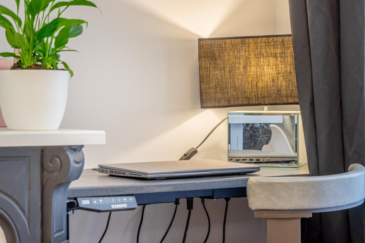 Nouvel Appartement De Caractere Et Climatise A La Joliette Marseilles Exterior foto